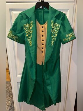 Cute Ladies Leprechaun Jacket Size XL